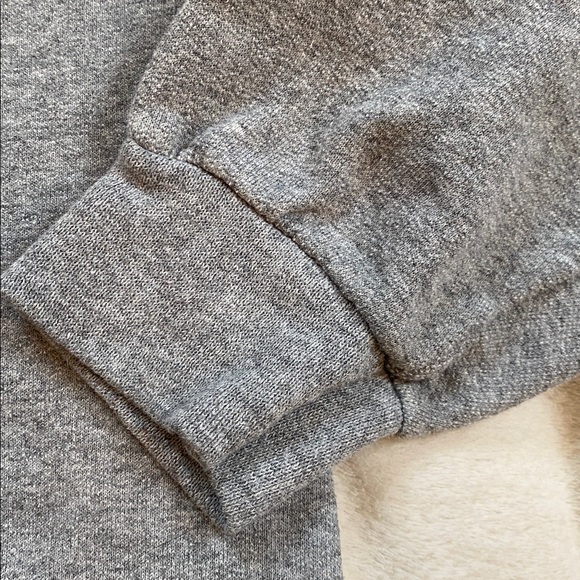 UVa University of Virginia gray crewneck sweatshirt Sz L - Picture 5 of 6